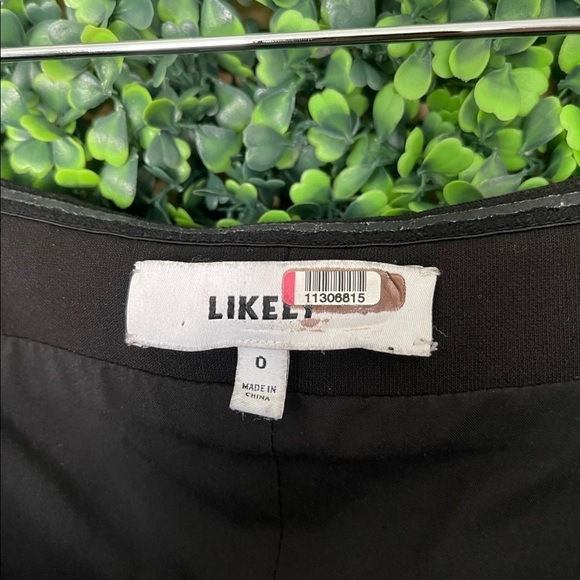 Likely "driggs" strapless gown in black - Picture 7 of 13